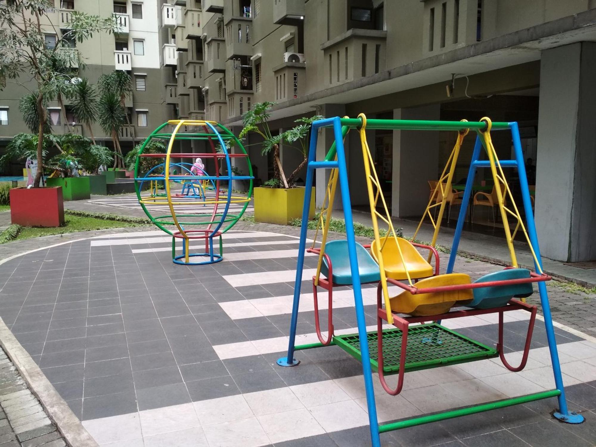 Apartemen Minimalist At Gateway Ahmad Yani Cicadas By Travelio *
