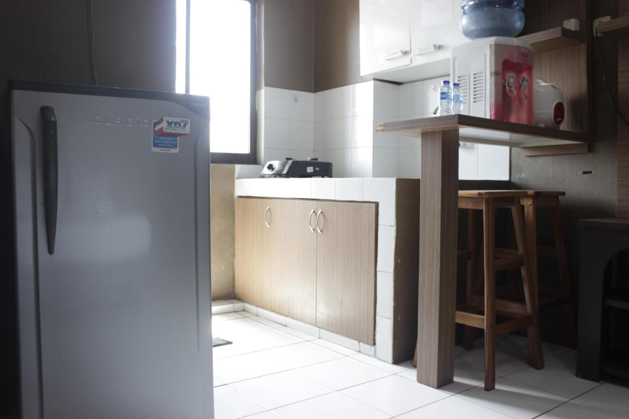 Minimalist At Gateway Ahmad Yani Cicadas By Travelio Apartemen *